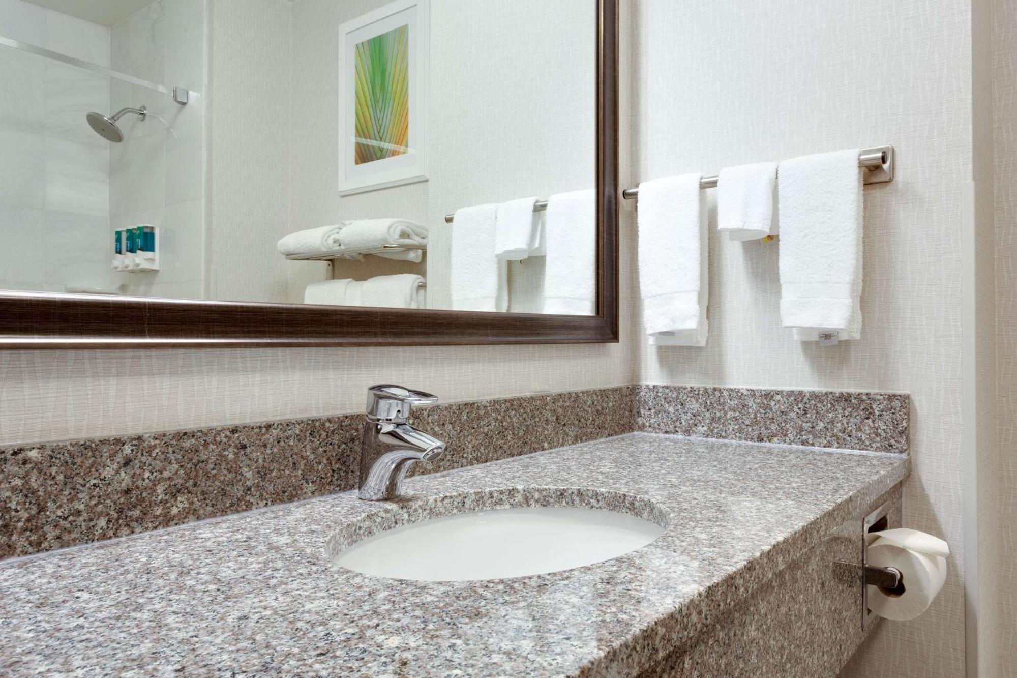 Drury Inn & Suites Greenville Buitenkant foto